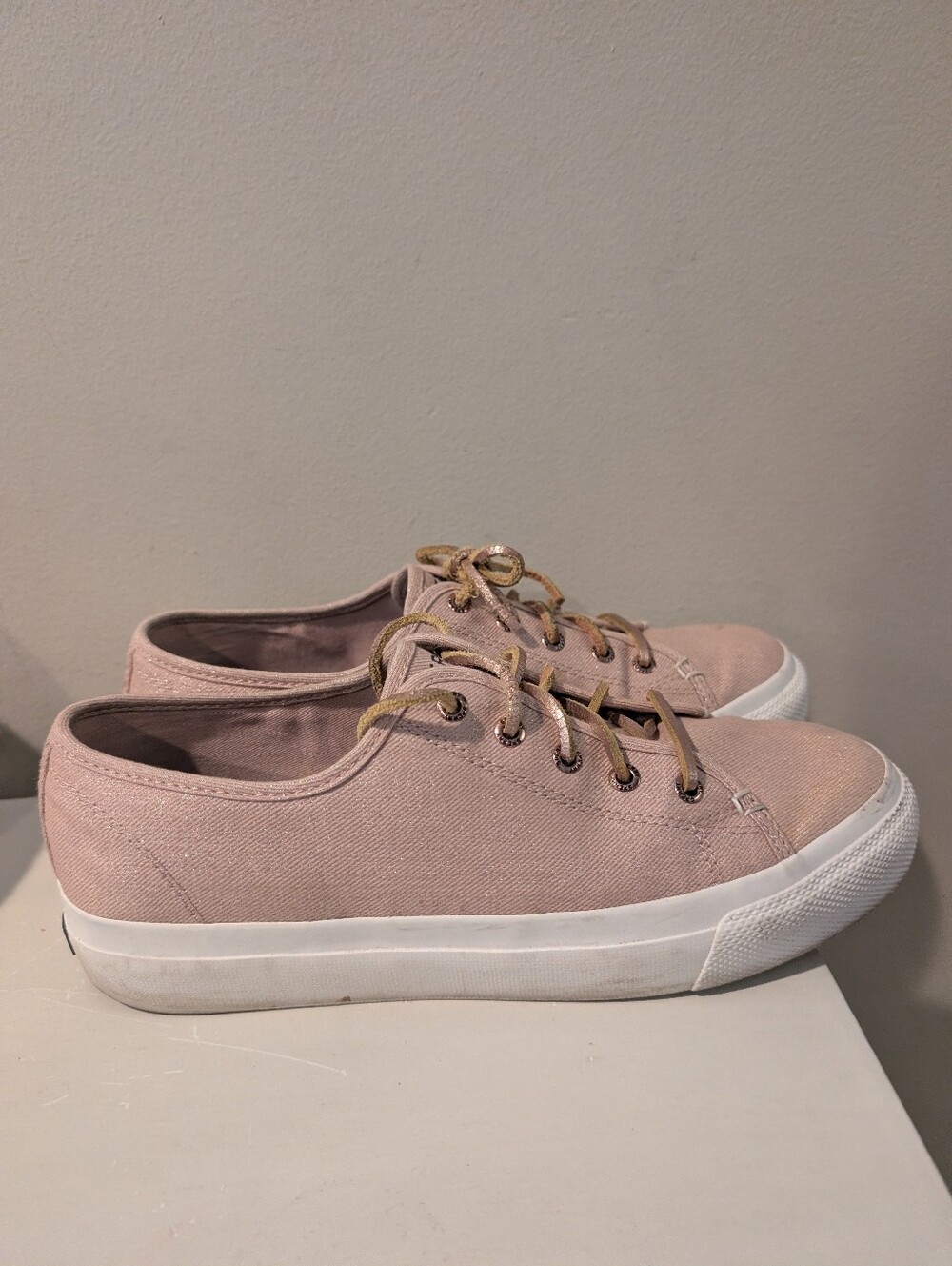 Sperry Sky Sail Metallic Twill Pink Sneakers Size 9